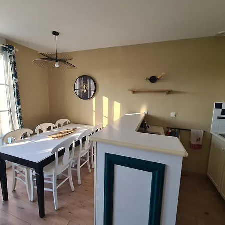 La Petite Maison Bleu * Talmont-Saint-Hilaire