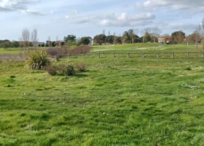 La Petite Maison Bleu Holiday park